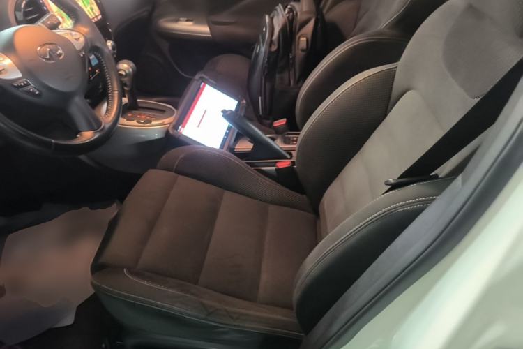 Used Infiniti ESQ 2014 1.6L Spontaneous Edition Left Front Seat