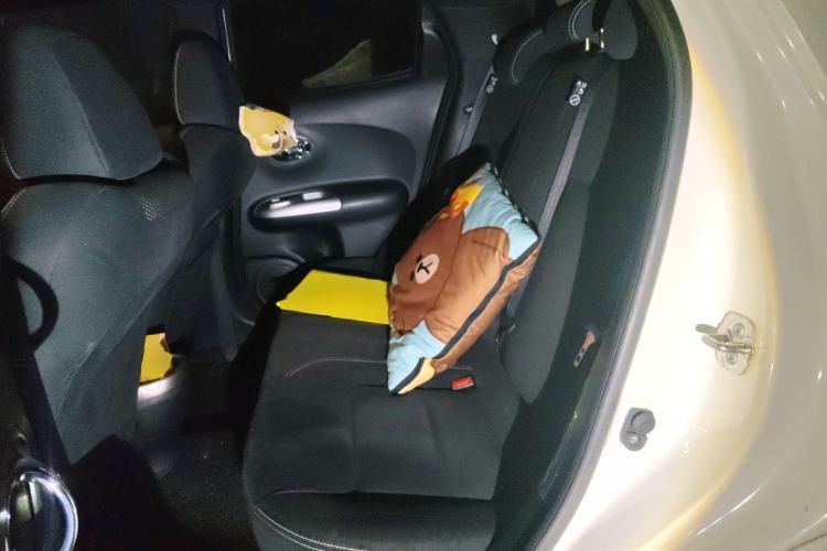 Used Infiniti ESQ 2014 1.6L Spontaneous Edition Left Rear Seat