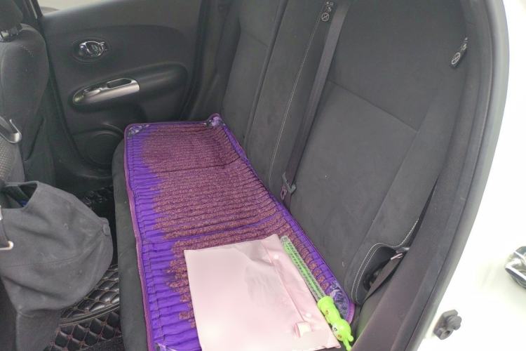 Used Infiniti ESQ 2014 1.6L Spontaneous Edition Left Rear Seat