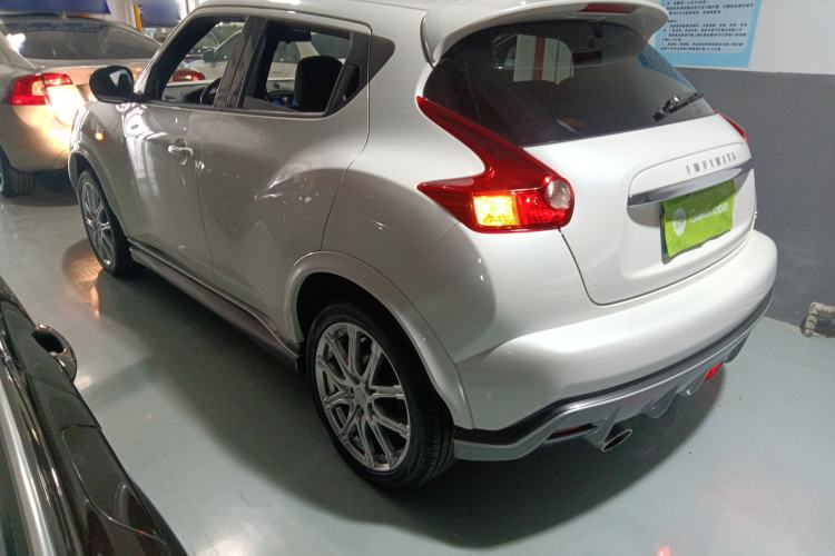 Used Infiniti ESQ 2014 1.6L Spontaneous Edition Left Side
