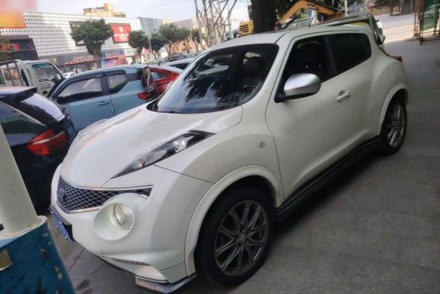 Used Infiniti ESQ 2014 1.6L Spontaneous Edition