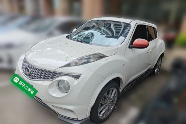 Used Infiniti ESQ 2014 1.6L Spontaneous Edition