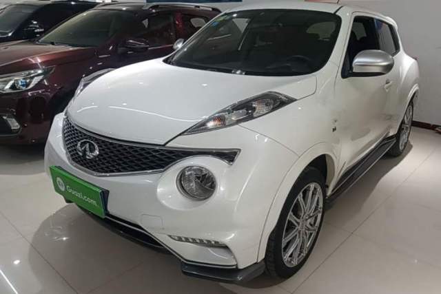 Used Infiniti ESQ 2014 1.6L Spontaneous Edition
