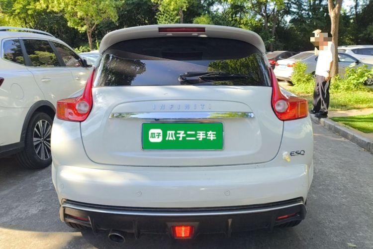 Used Infiniti ESQ 2014 1.6L Spontaneous Edition Rear