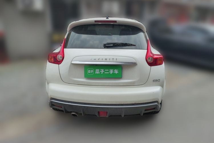 Used Infiniti ESQ 2014 1.6L Spontaneous Edition Rear