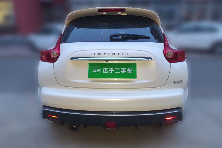 Used Infiniti ESQ 2014 1.6L Spontaneous Edition Rear