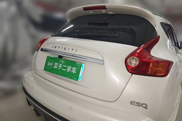 Used Infiniti ESQ 2014 1.6L Spontaneous Edition Rear