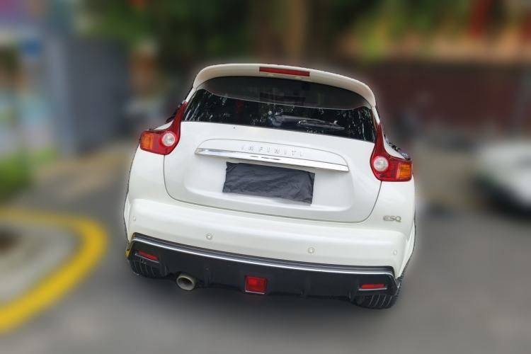 Used Infiniti ESQ 2014 1.6L Spontaneous Edition Rear