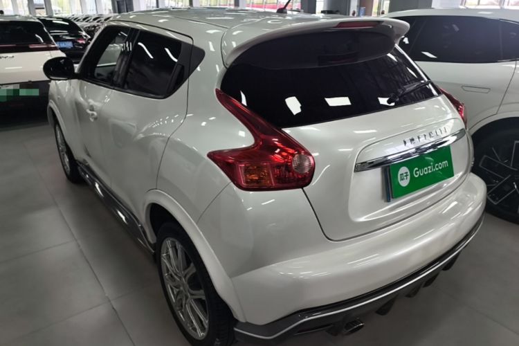 Used Infiniti ESQ 2014 1.6L Spontaneous Edition Rear Left 45 Deg