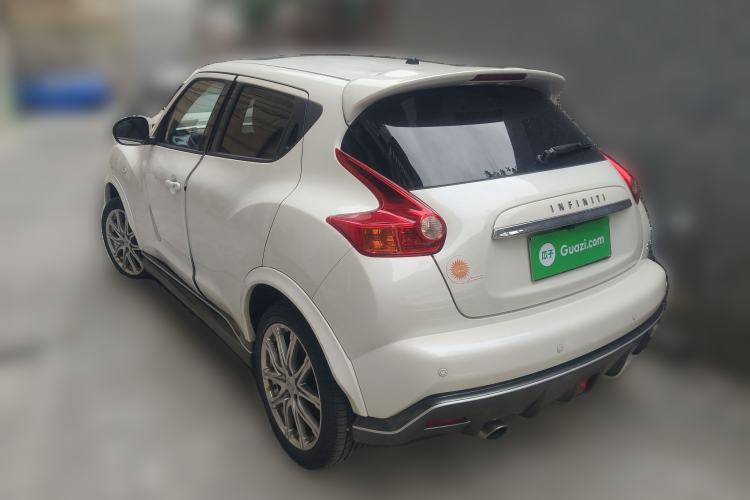 Used Infiniti ESQ 2014 1.6L Spontaneous Edition Rear Left 45 Deg