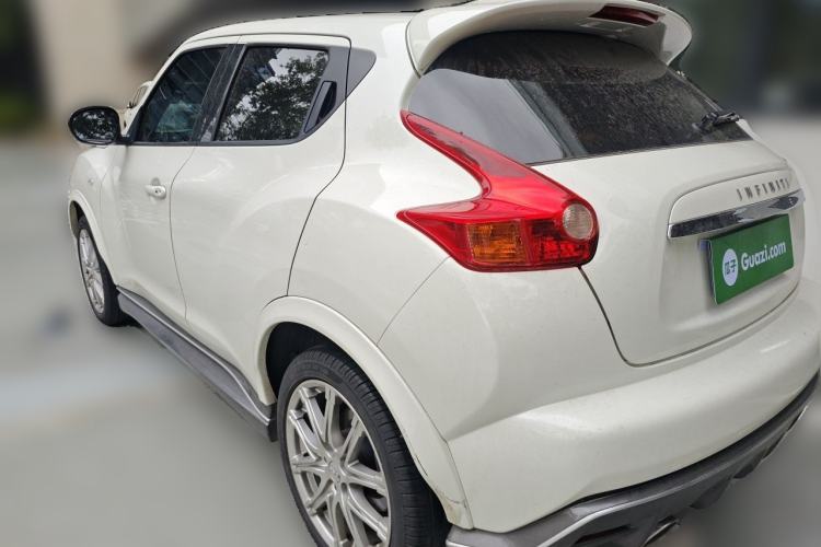 Used Infiniti ESQ 2014 1.6L Luxury Edition Rear Left 45 Deg