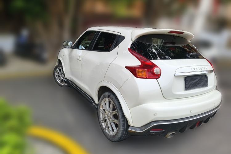 Used Infiniti ESQ 2014 1.6L Spontaneous Edition Rear Left 45 Deg