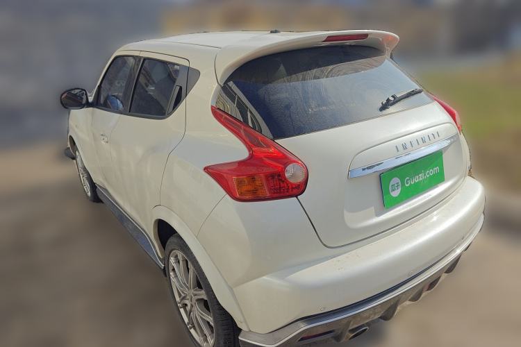 Used Infiniti ESQ 2014 1.6L Spontaneous Edition Rear Left 45 Deg