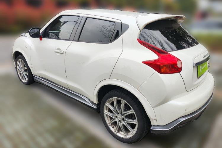 Used Infiniti ESQ 2014 1.6L Spontaneous Edition Rear Left 45 Deg