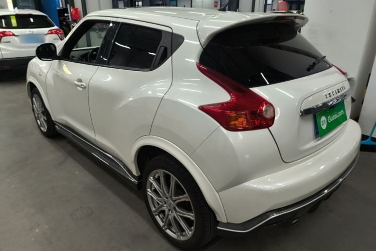 Used Infiniti ESQ 2014 1.6L Spontaneous Edition Rear Left 45 Deg