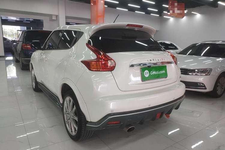 Used Infiniti ESQ 2014 1.6L Spontaneous Edition Rear Left 45 Deg