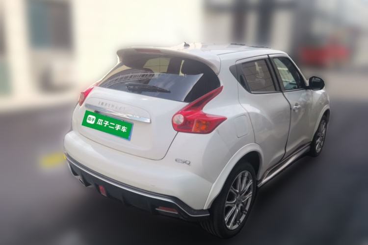 Used Infiniti ESQ 2014 1.6L Spontaneous Edition Rear Right 45 Deg