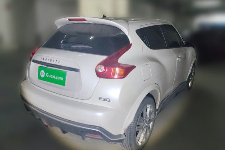 Used Infiniti ESQ 2014 1.6L Spontaneous Edition Rear Right 45 Deg