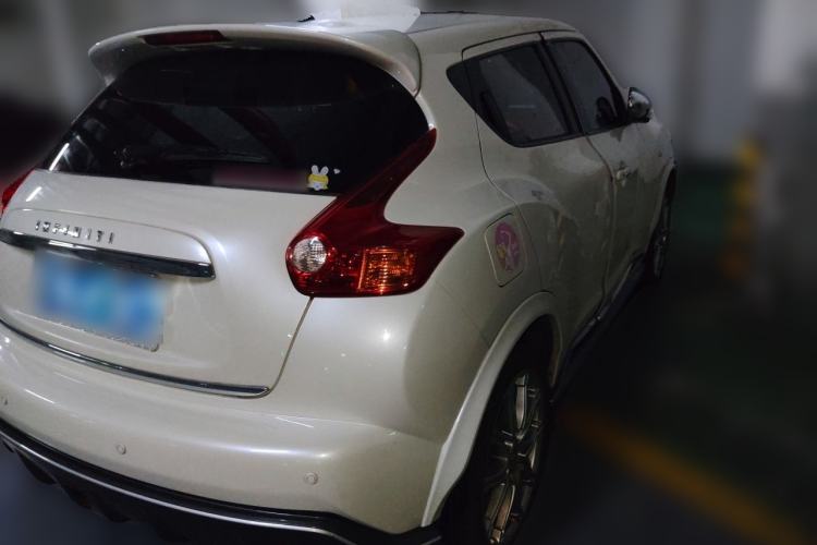 Used Infiniti ESQ 2014 1.6L Luxury Edition Rear Right 45 Deg