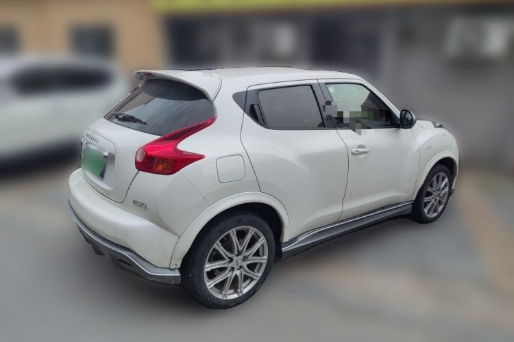 Used Infiniti ESQ 2014 1.6L Spontaneous Edition Rear Right 45 Deg
