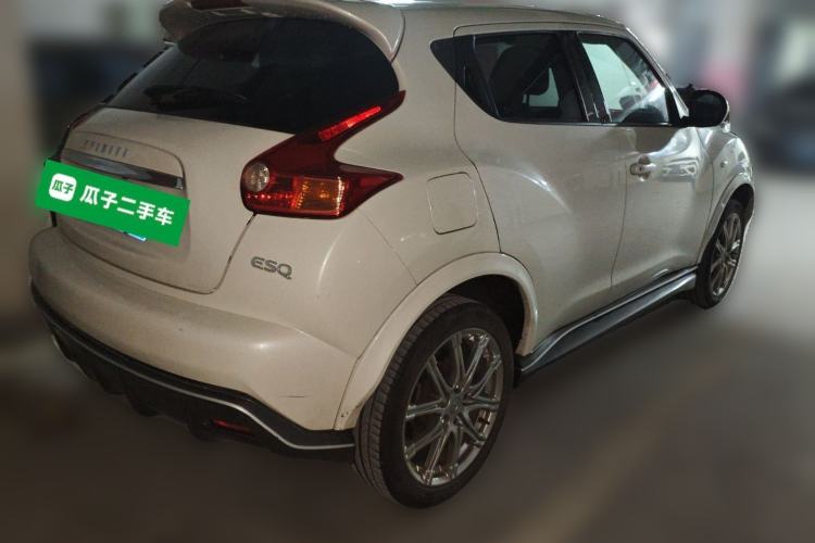 Used Infiniti ESQ 2014 1.6L Spontaneous Edition Rear Right 45 Deg