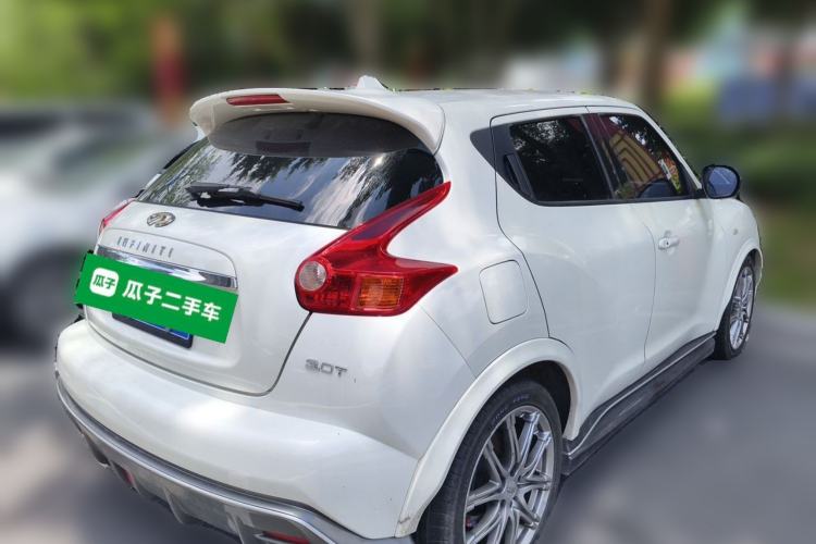 Used Infiniti ESQ 2014 1.6L Spontaneous Edition Rear Right 45 Deg