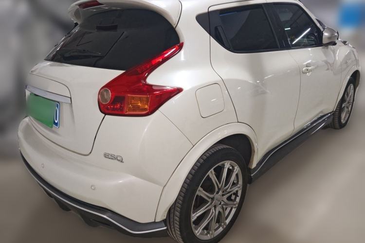 Used Infiniti ESQ 2014 1.6L Spontaneous Edition Rear Right 45 Deg