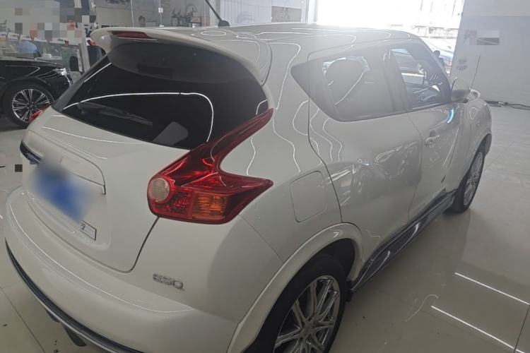 Used Infiniti ESQ 2014 1.6L Spontaneous Edition Rear Right 45 Deg