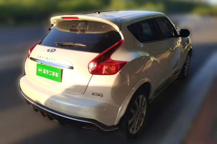 Used Infiniti ESQ 2014 1.6L Spontaneous Edition Rear Right 45 Deg