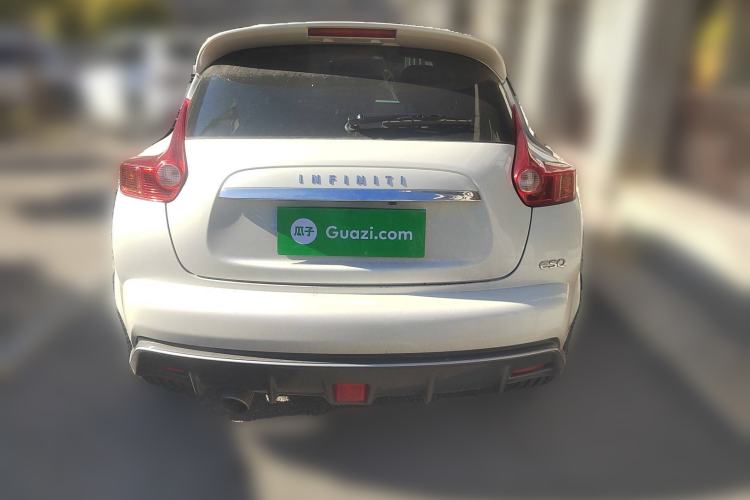 Used Infiniti ESQ 2014 1.6L Spontaneous Edition Rear