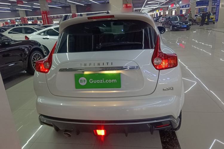 Used Infiniti ESQ 2014 1.6L Spontaneous Edition Rear