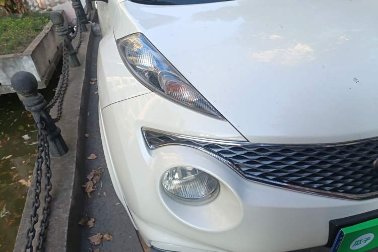 Used Infiniti ESQ 2014 1.6L Spontaneous Edition Right Front Headlight