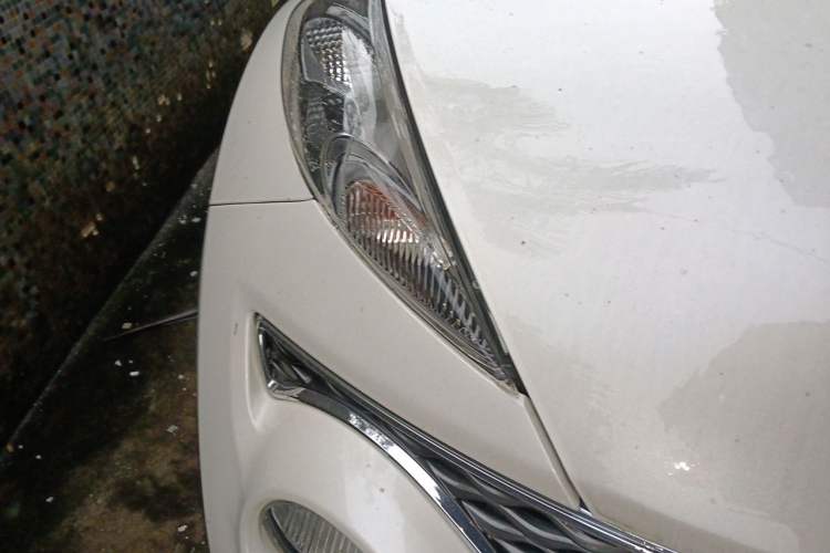 Used Infiniti ESQ 2014 1.6L Spontaneous Edition Right Front Headlight