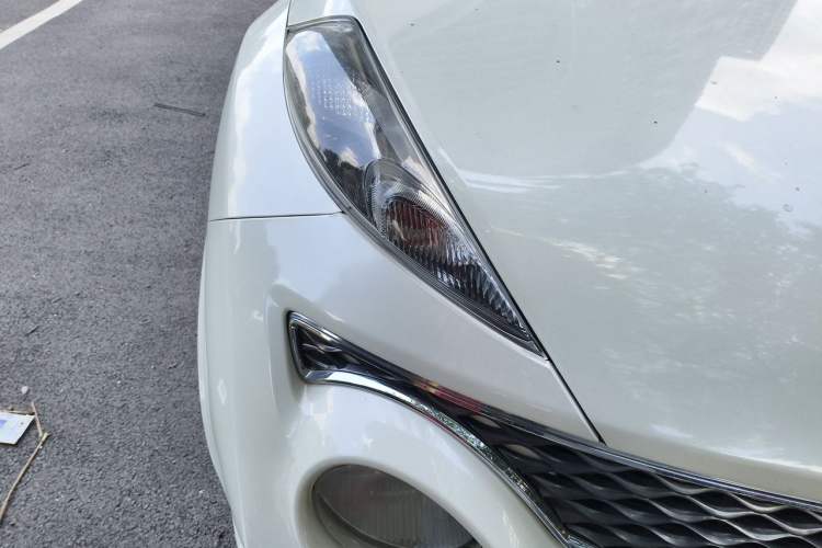 Used Infiniti ESQ 2014 1.6L Spontaneous Edition Right Front Headlight