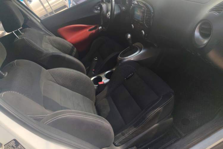 Used Infiniti ESQ 2014 1.6L Spontaneous Edition Right Front Seat