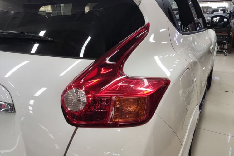 Used Infiniti ESQ 2014 1.6L Luxury Edition Right Rear Taillight