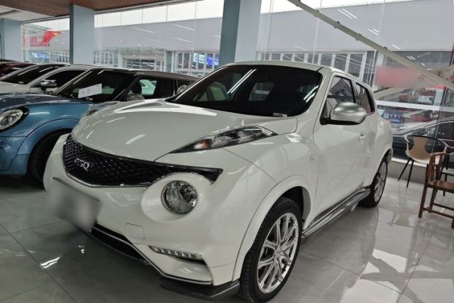 Used Infiniti ESQ 2014 1.6L Spontaneous Edition