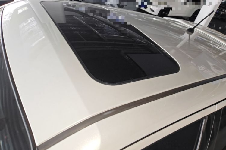 Used Infiniti ESQ 2014 1.6L Spontaneous Edition Roof