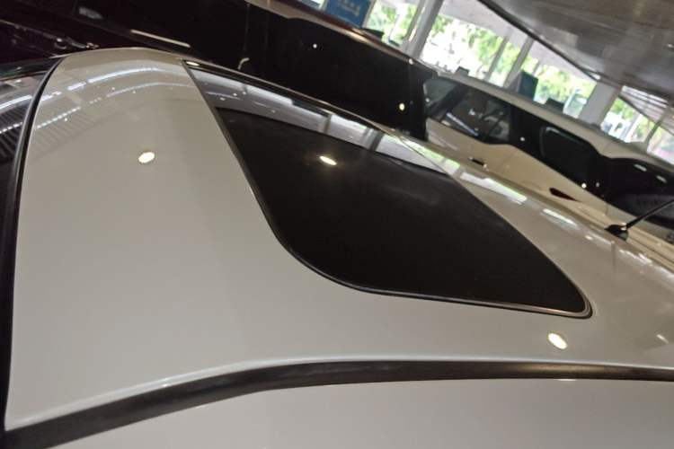 Used Infiniti ESQ 2014 1.6L Luxury Edition Roof
