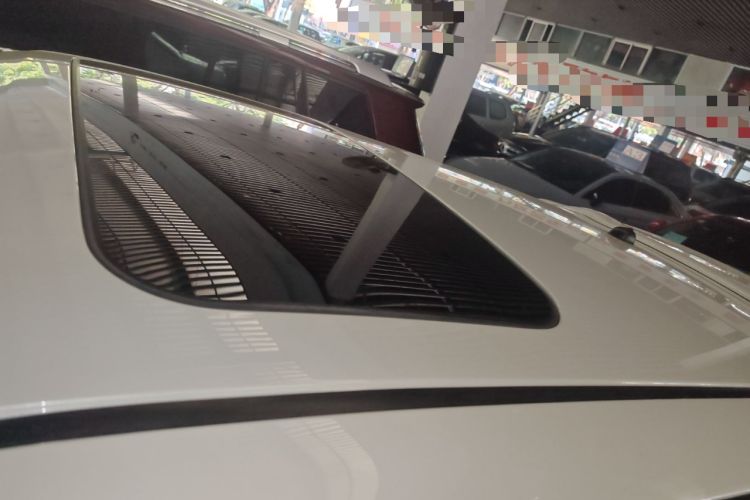 Used Infiniti ESQ 2014 1.6L Spontaneous Edition Roof