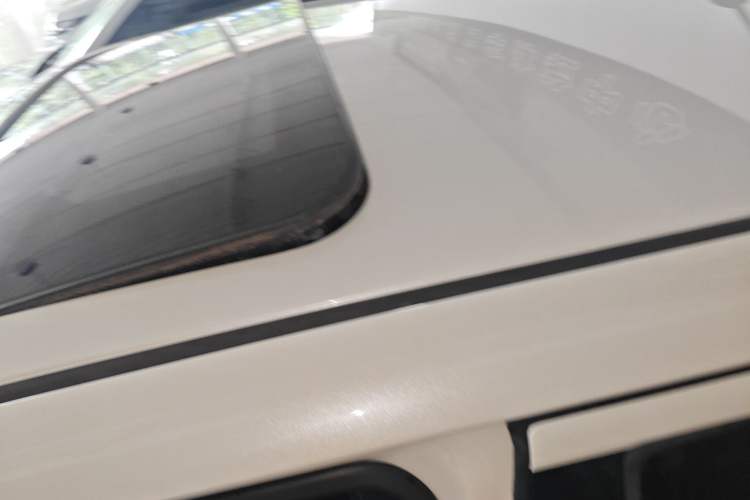 Used Infiniti ESQ 2014 1.6L Spontaneous Edition Roof