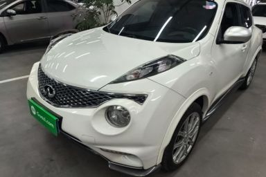Used Infiniti ESQ 2014 1.6L Spontaneous Edition