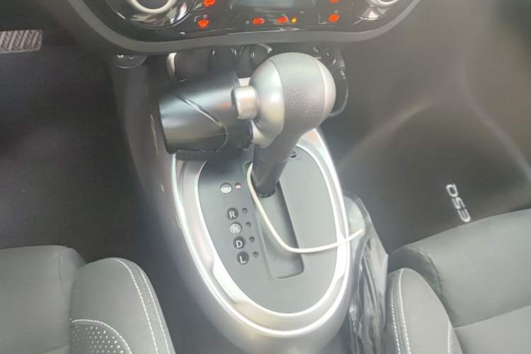 Used Infiniti ESQ 2014 1.6L Spontaneous Edition Vehicle Key