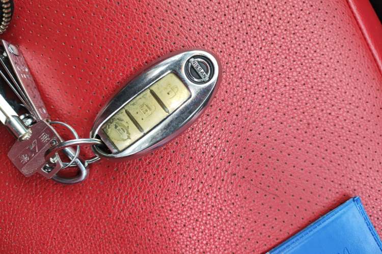 Used Infiniti ESQ 2014 1.6L Spontaneous Edition Vehicle Key