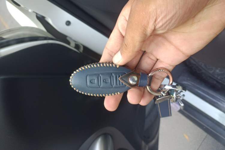 Used Infiniti ESQ 2014 1.6L Spontaneous Edition Vehicle Key