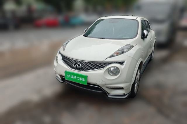Used Infiniti ESQ 2014 1.6L Spontaneous Edition