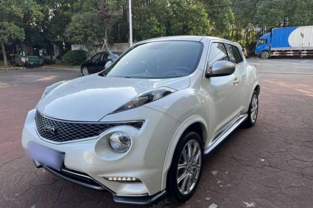 Used Infiniti ESQ 2014 1.6L Spontaneous Edition