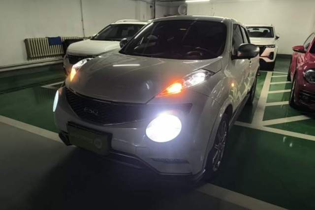 Used Infiniti ESQ 2014 1.6L Spontaneous Edition