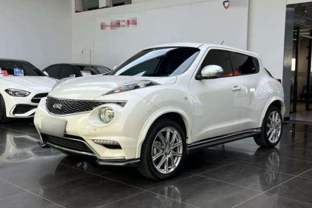 Used Infiniti ESQ 2014 1.6L Spontaneous Edition