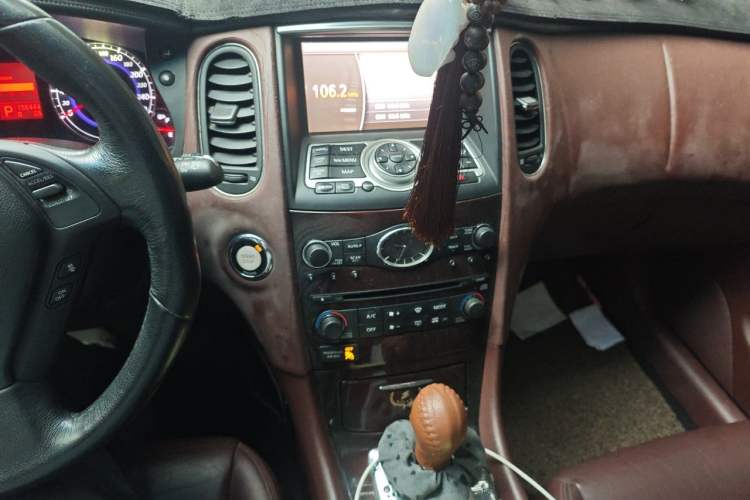 Used Infiniti EX 2009 EX35 Fashion Edition Audio And AC Panel
